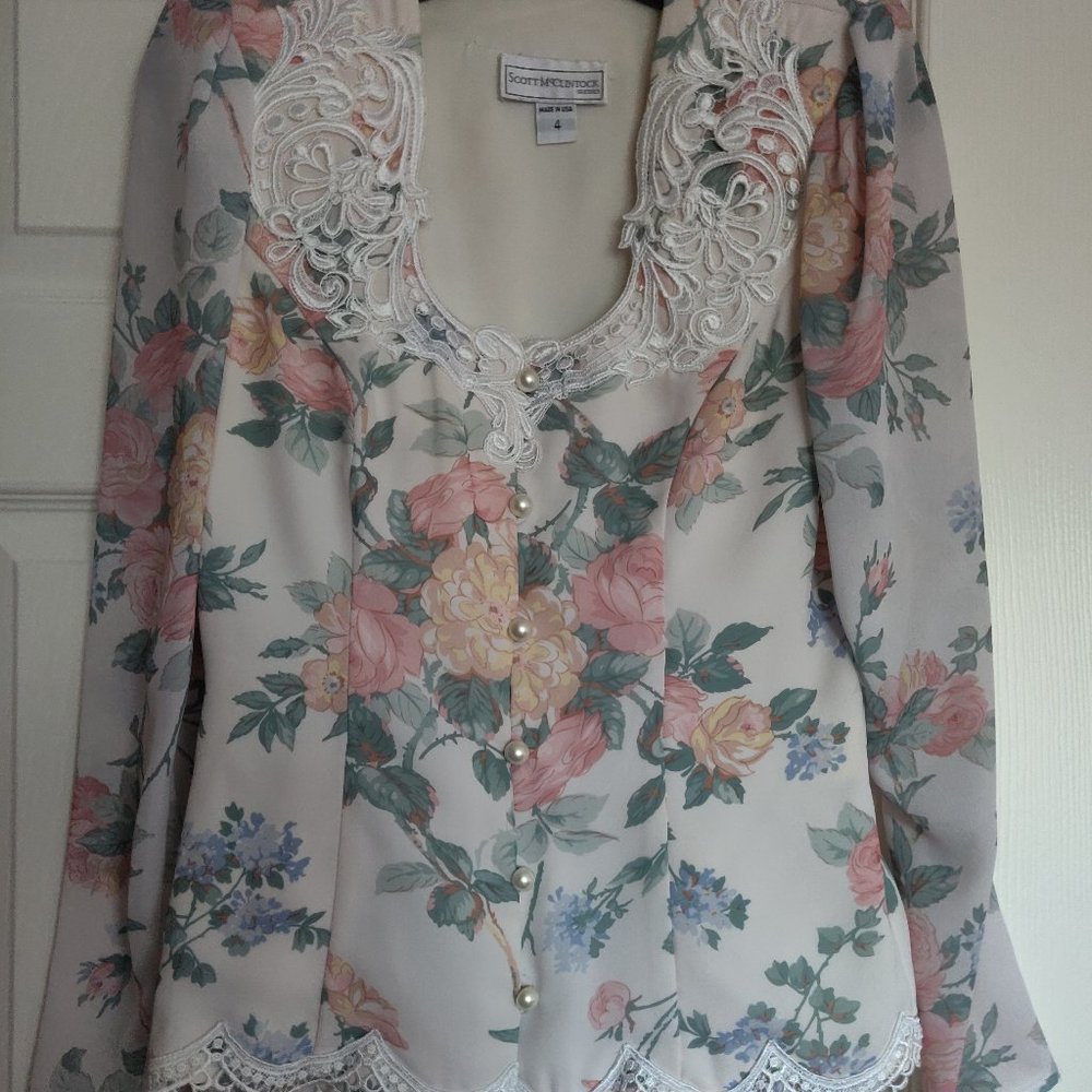 Romantic Women's Top and Skirt Set